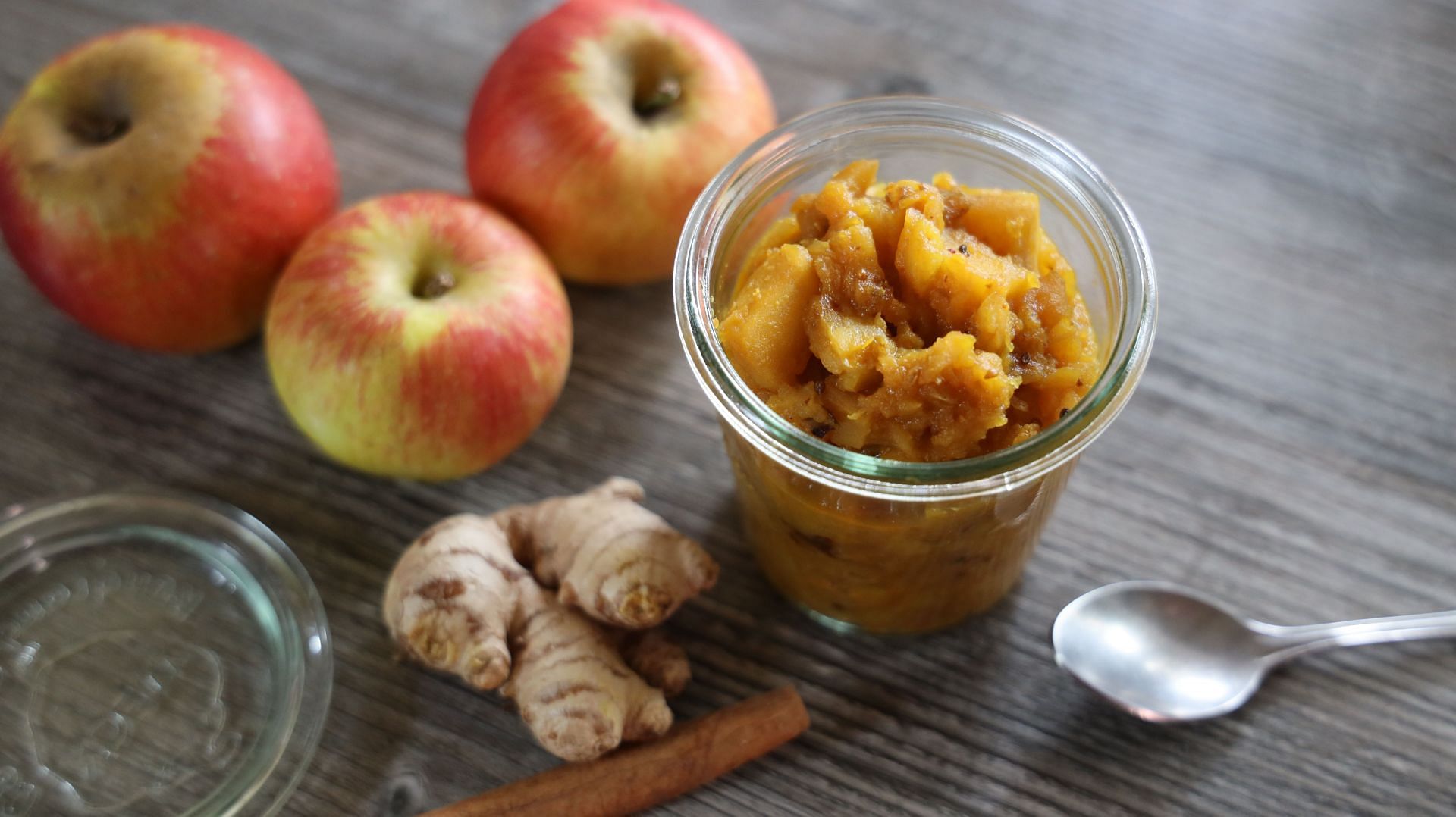 Ginger in winters - Helps with digestive issue as well (Image via Unsplash/Megumi Nachdev)